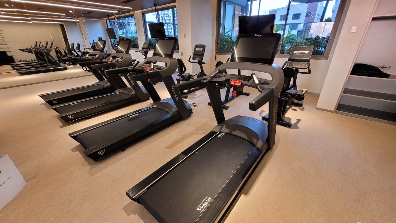 Área de cardio da academia da Casa Ibirapuera